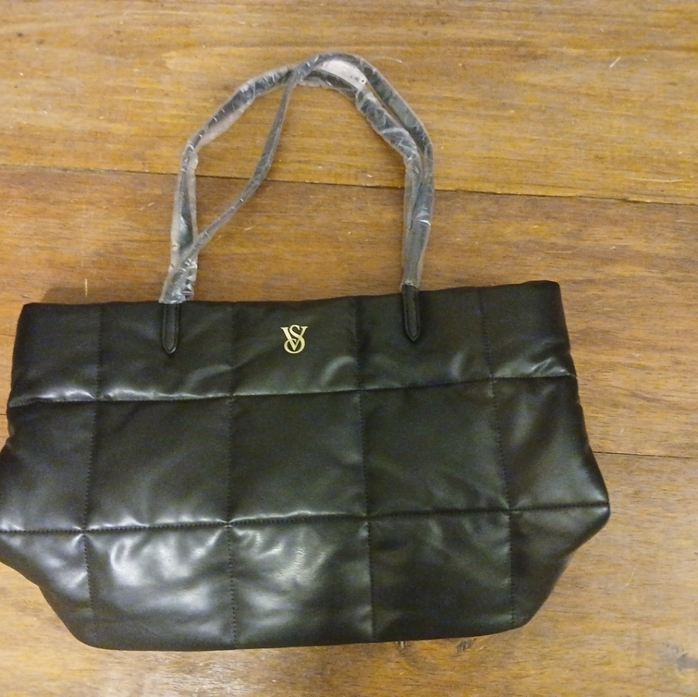NEW Victoria’s Secret Black Quilted Puffer Tote Purse Bag Limited Edition